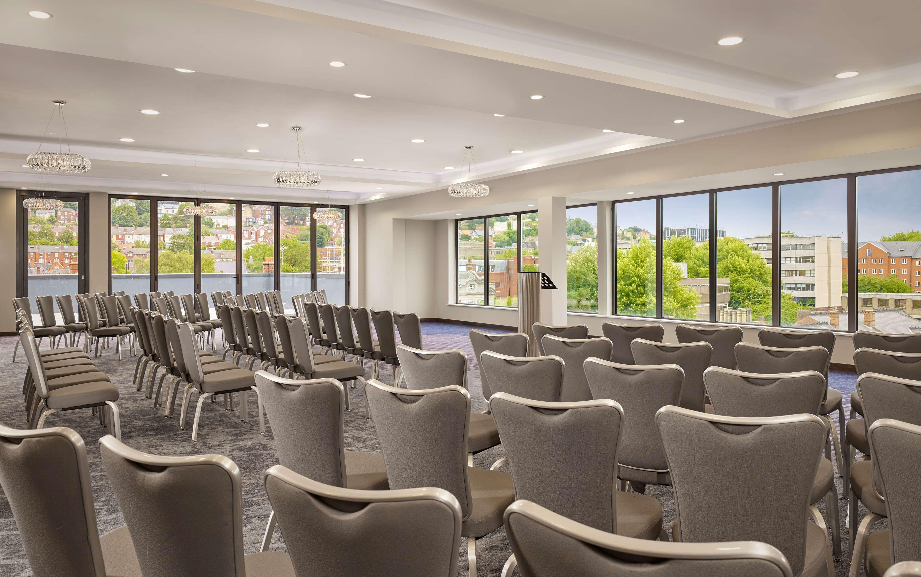 Hotel Doubletree By Hilton Lincoln Exterior foto