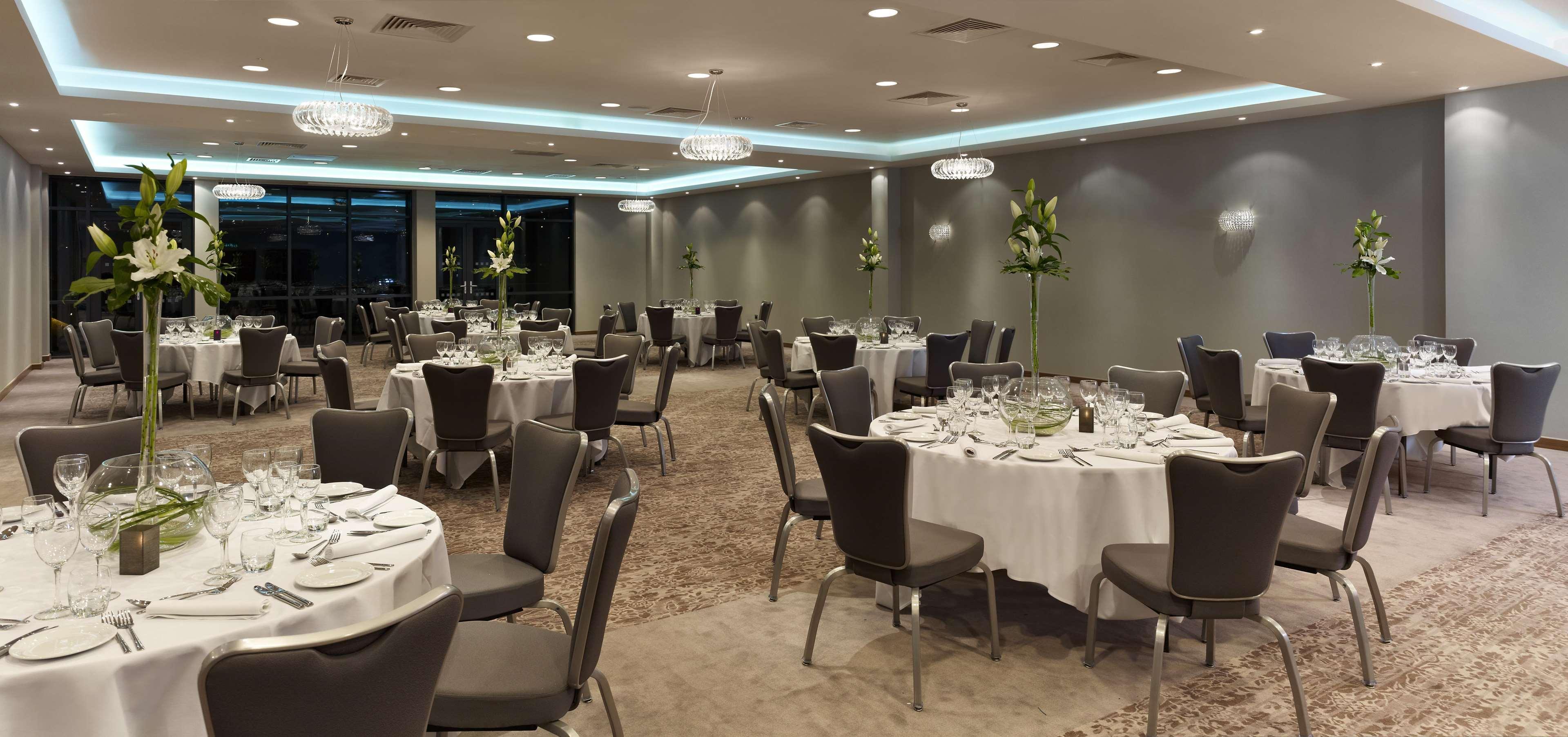 Hotel Doubletree By Hilton Lincoln Restaurante foto